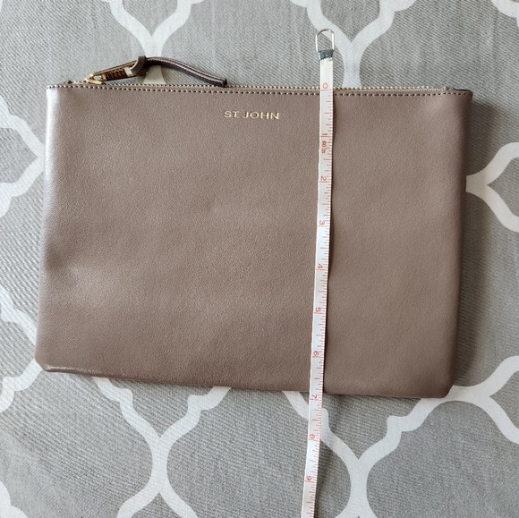 **St John Nude / Mauve Leather Gold Zip Clutch Bag - Picture 5 of 6